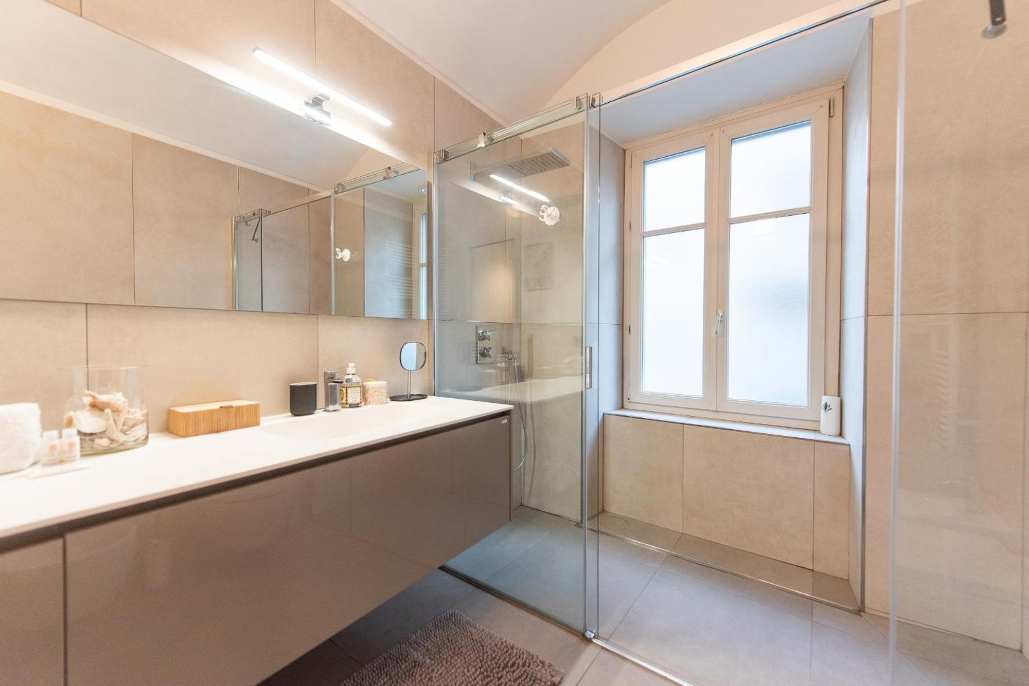 Porta Nuova Suite Comodita In Centro A Torino Ngoại thất bức ảnh